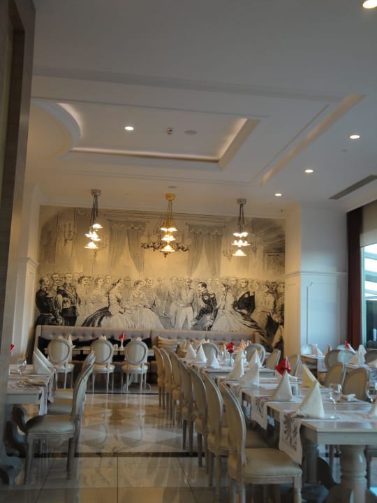 Im Speiseraum "Monet" Hotel Delphin Imperial