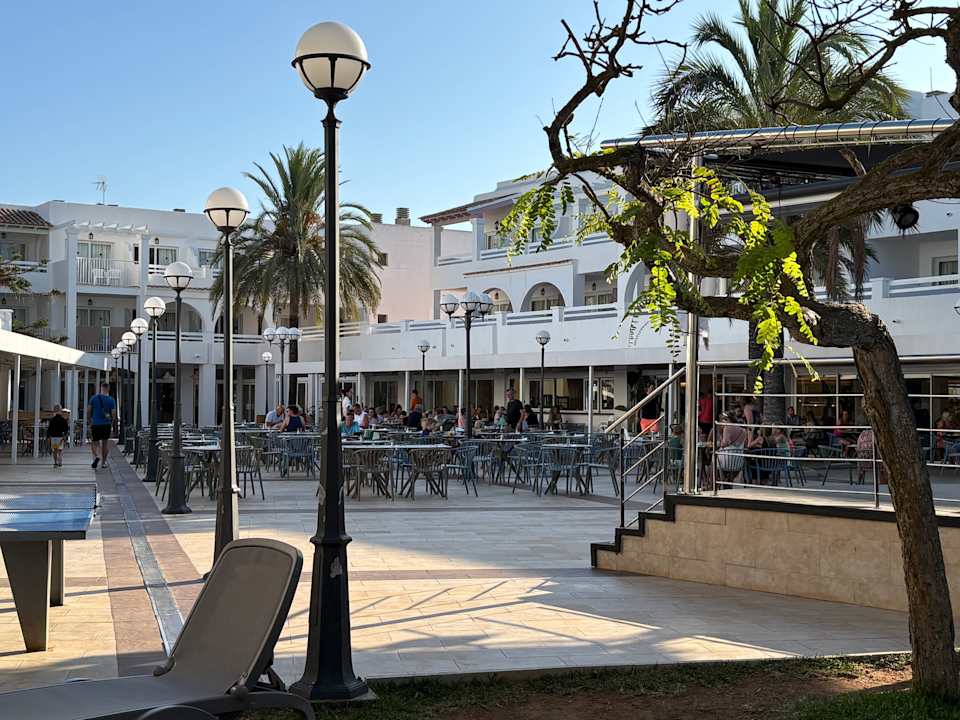 Gastro Calimera Fido Gardens