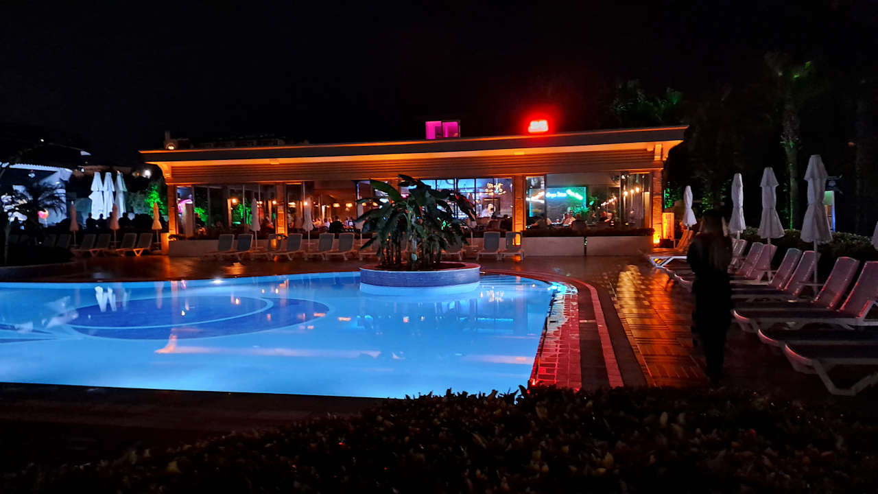 Außenansicht Luna Blanca Resort & Spa