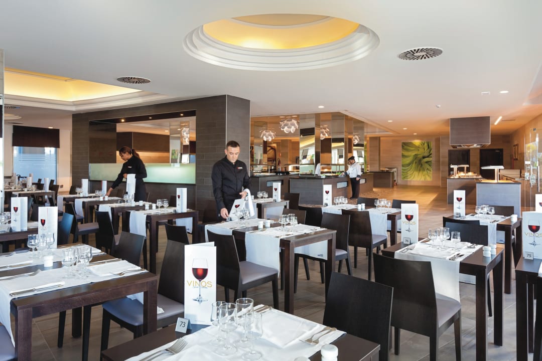 Gastro Hotel Riu Arecas - Adults only