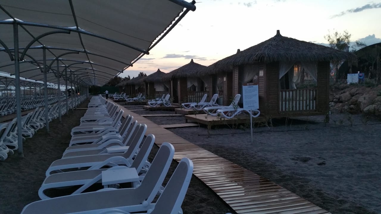 Strand  Adalya Elite Lara