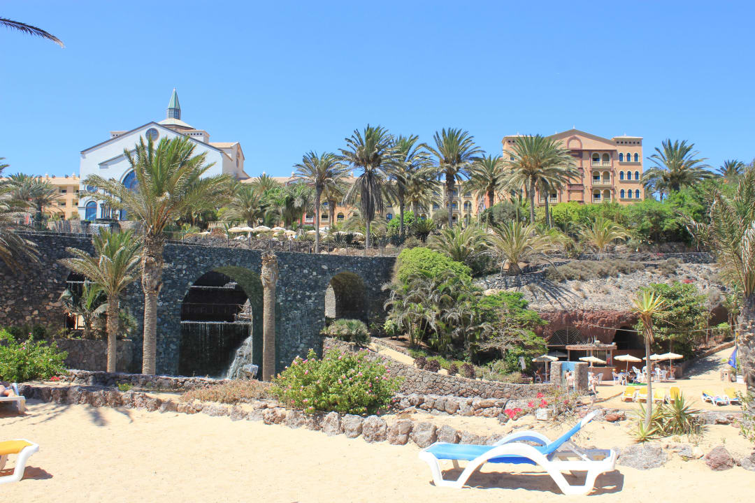 Blick auf die Anlage von der Lagune aus R2 Rio Calma Hotel & Spa & Conference