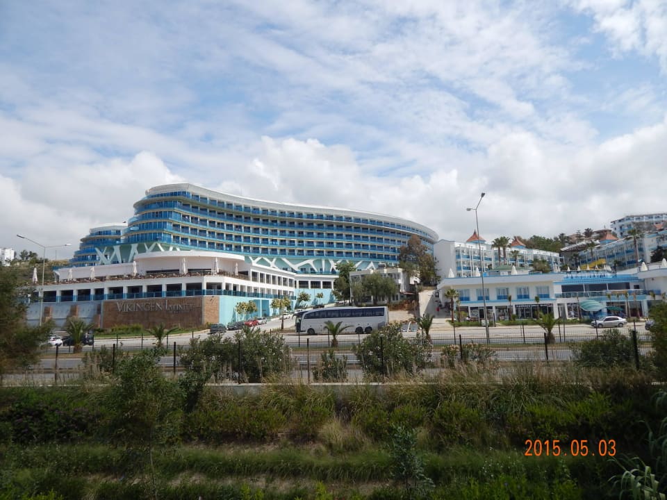 The hotel view from the seaside Vikingen Infinity Resort & Spa