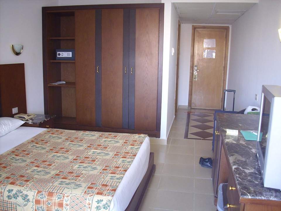 Groß genug Beach Albatros Resort