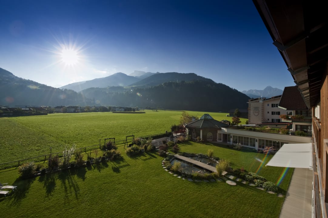 Ausblick Theresa - Wellness & Genießer Hotel