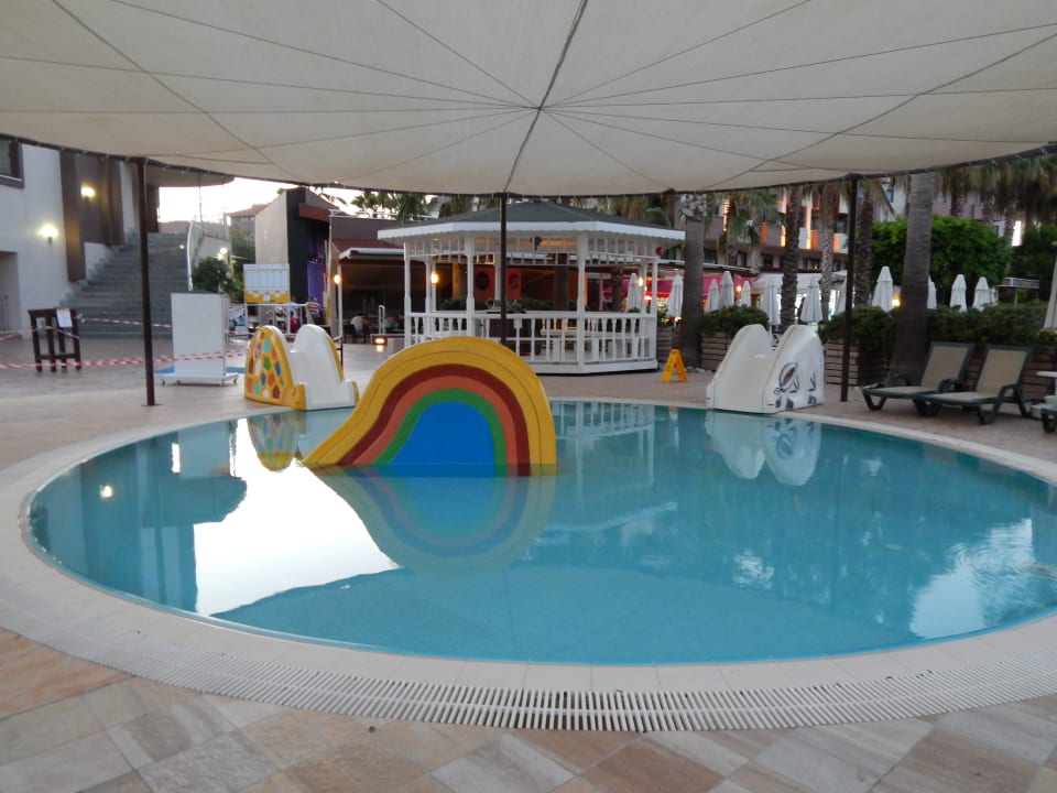 Pool Hane Family Resort