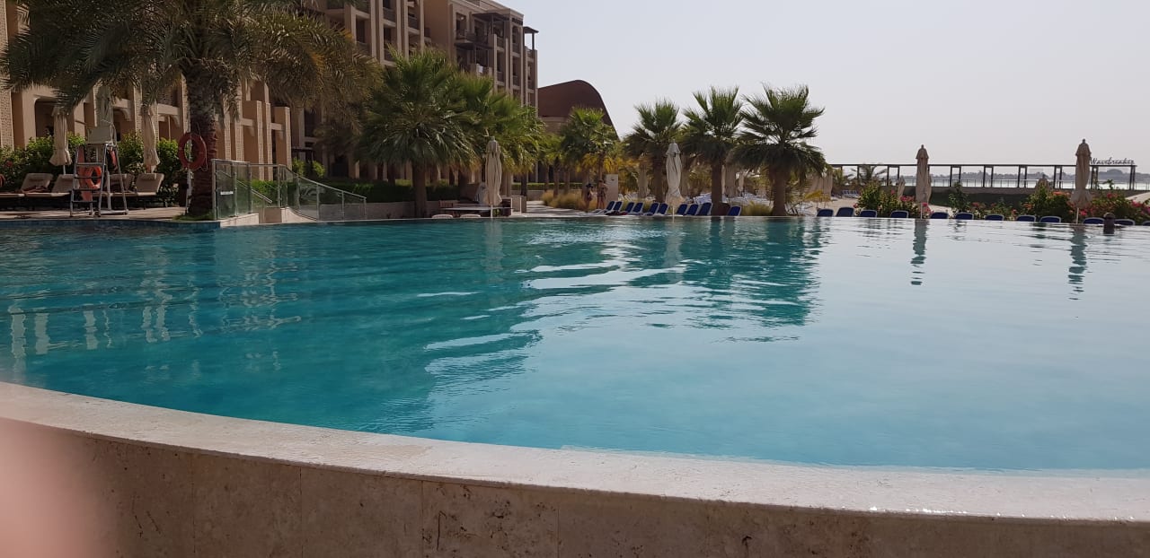 Pool DoubleTree by Hilton Resort & Spa Marjan Island