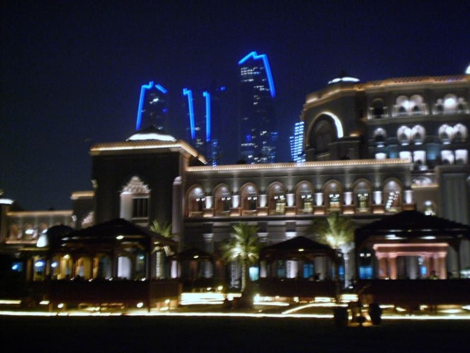 BBQ am Strand Emirates Palace Mandarin Oriental