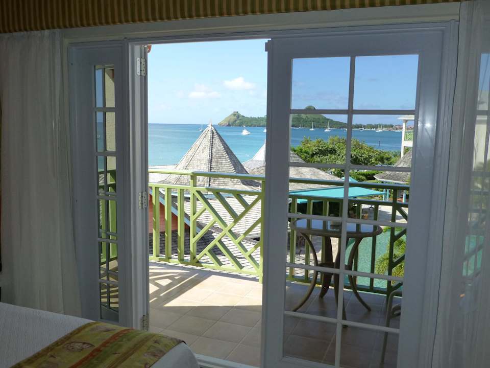 Ausblick Balkon vom Zimmer 712 Bay Gardens Beach Resort