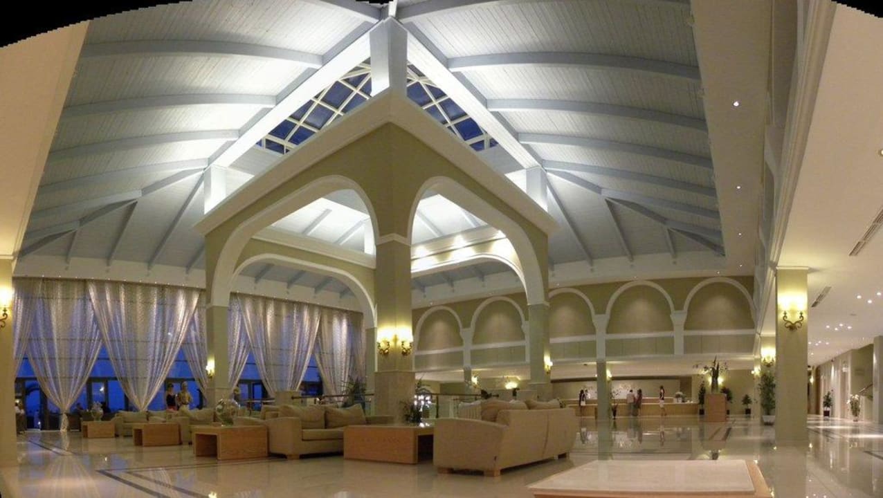 Lobby Porto Bello Royal