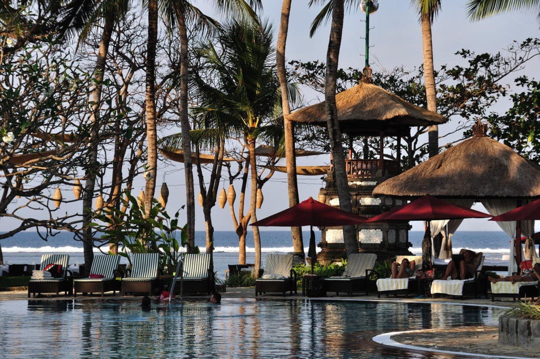 Pool The Laguna A Luxury Collection Resort & Spa