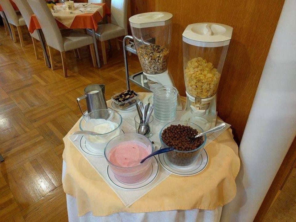 Das Frühstücksbüffet Hotel Haus Franziskus