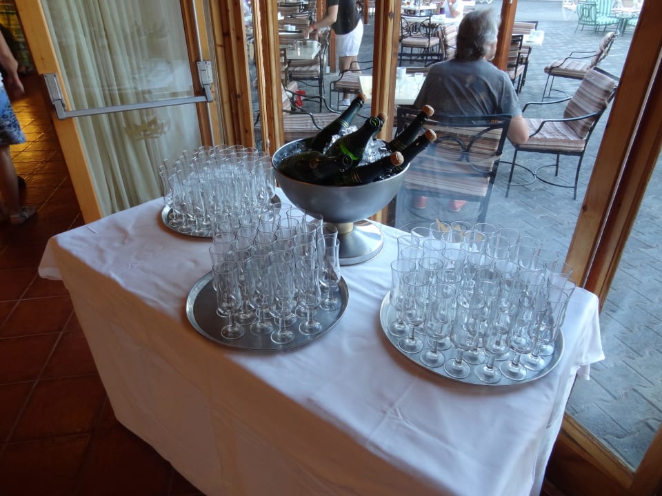 Sekt zum Frühstück Relaxia Olivina