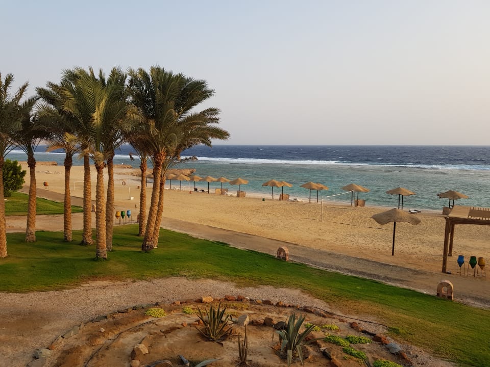 Ausblick Radisson Blu Resort, El Quseir