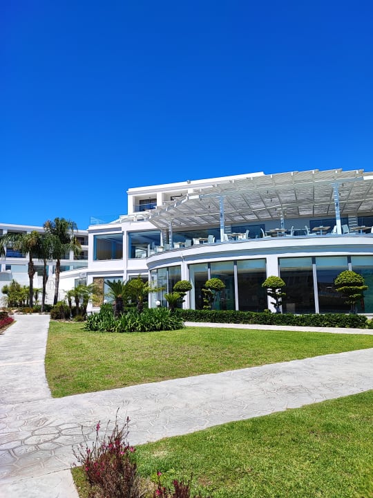Außenansicht Asterias Beach Resort