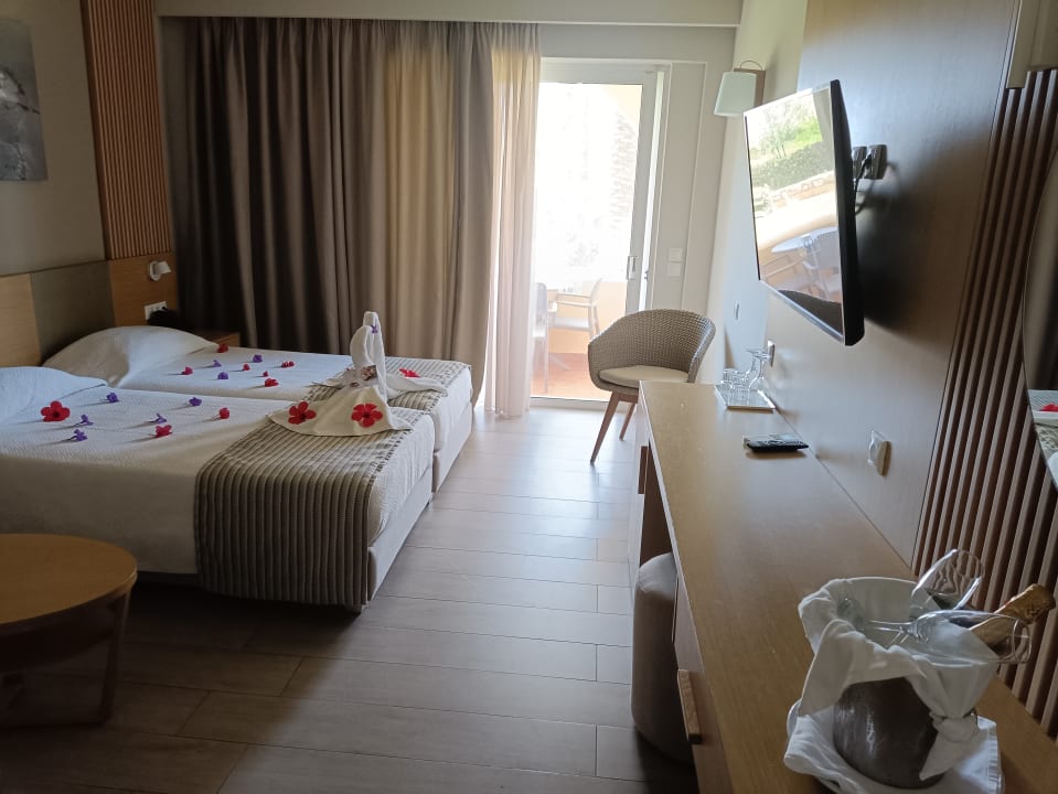 Zimmer Hotel Horizon Beach Resort