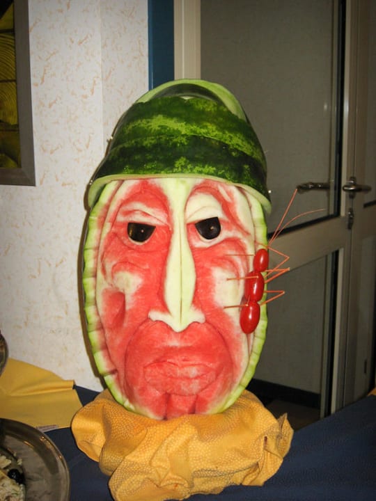 Gemüsekopf Hotel Luna