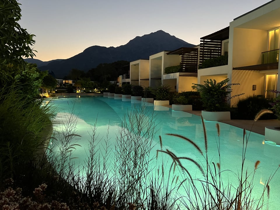 Pool Rixos Premium Tekirova