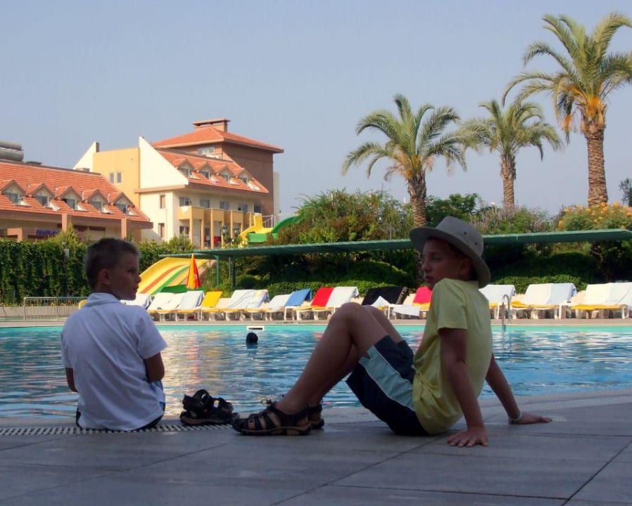 Swimming pool evenning Side Breeze Hotel