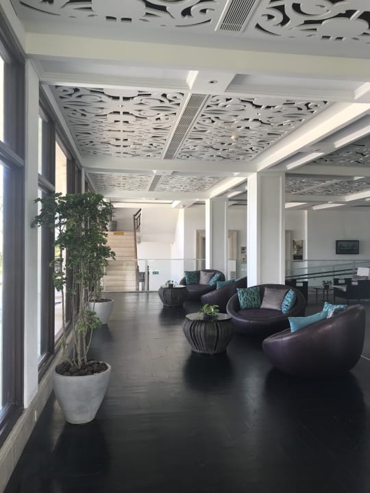 Lobby Taj Bentota Resort & Spa