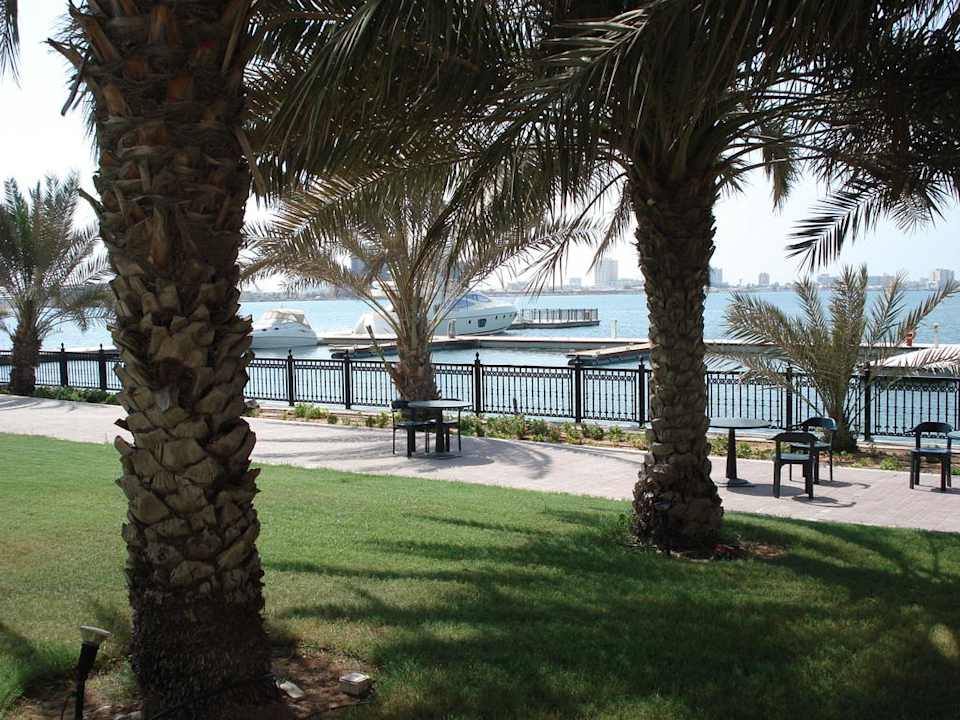 Gartenanlage Hilton Garden Inn Ras Al Khaimah