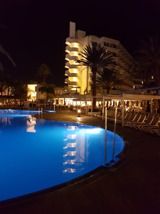 Pool Hotel Riu Papayas