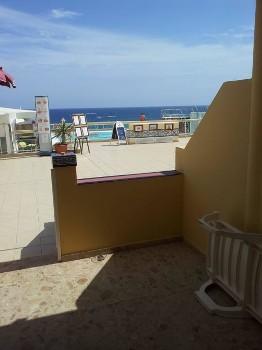 Blick von unserem Balkon aus Hotel Atlantic Beach Club