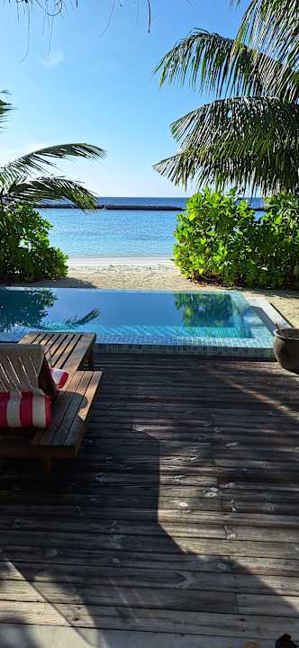Zimmer Sun Siyam Iru Veli