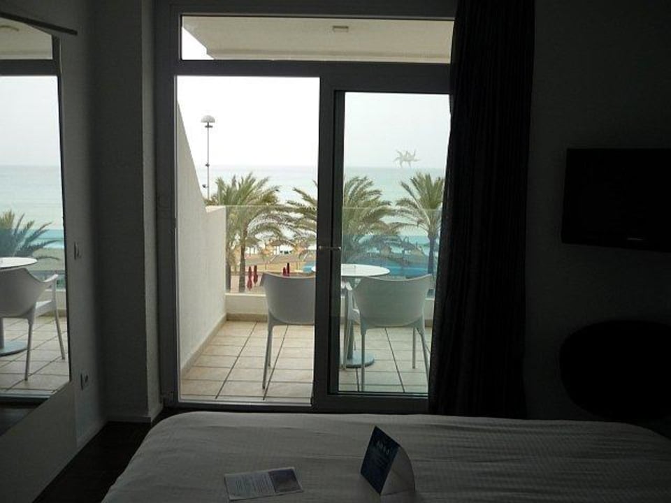 Superior-Zimmer mit Meerblick. Iberostar Waves Bahia de Palma