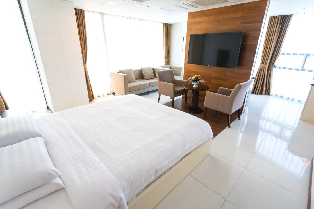 Zimmer Sunset Business Hotel