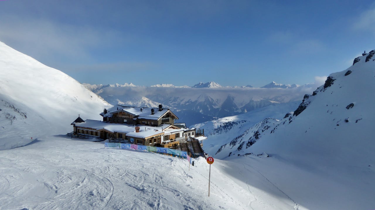 Außenansicht Wedelhütte Hotel & Chalet