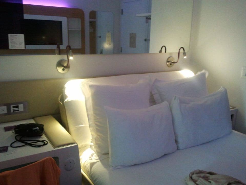 Bett zum Ein- und Ausfahren YOTEL New York
