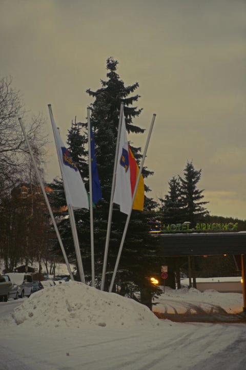 Hoteleinfahrt Best Western Ahorn Hotel Oberwiesenthal - Adults only