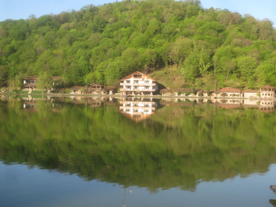Außenansicht Lopota Lake Resort & Spa