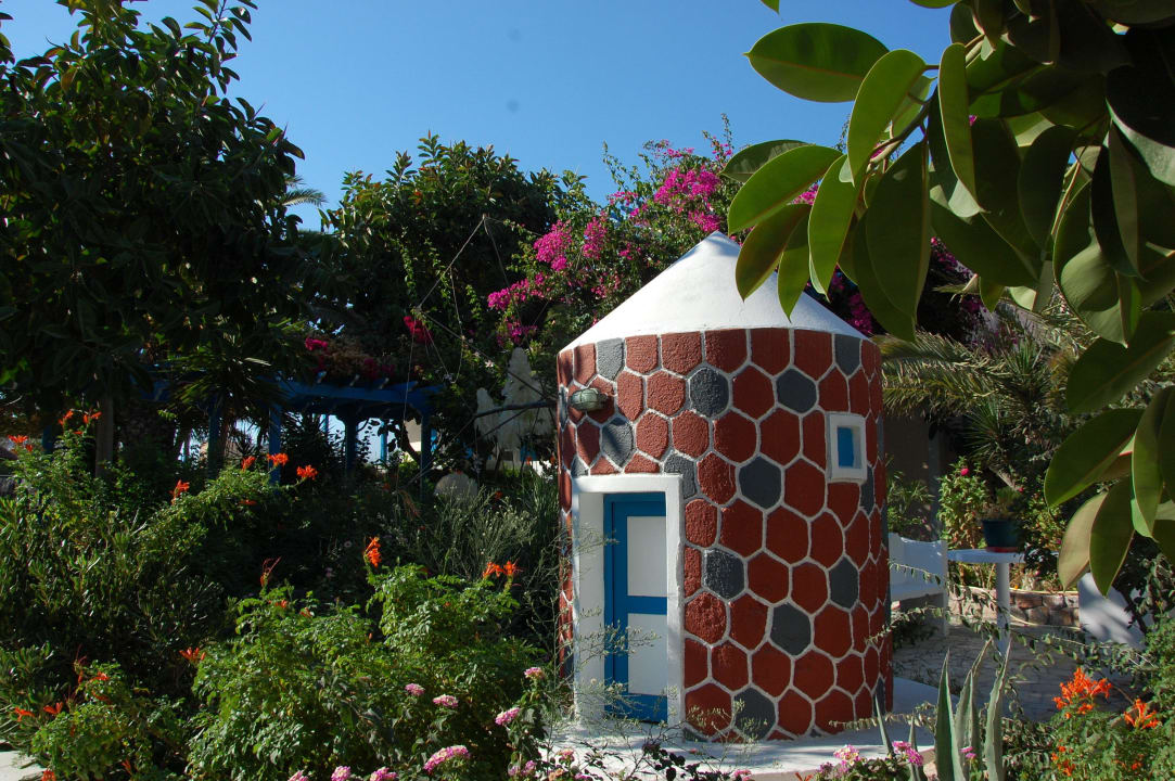 Santorini Hotel Avra