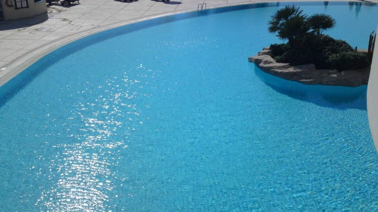 Außenpool Melas Resort Hotel