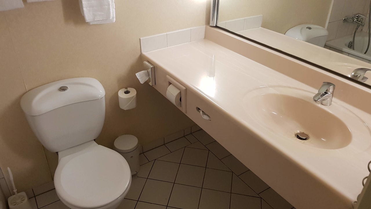 Zimmer Leoso Hotel Leverkusen