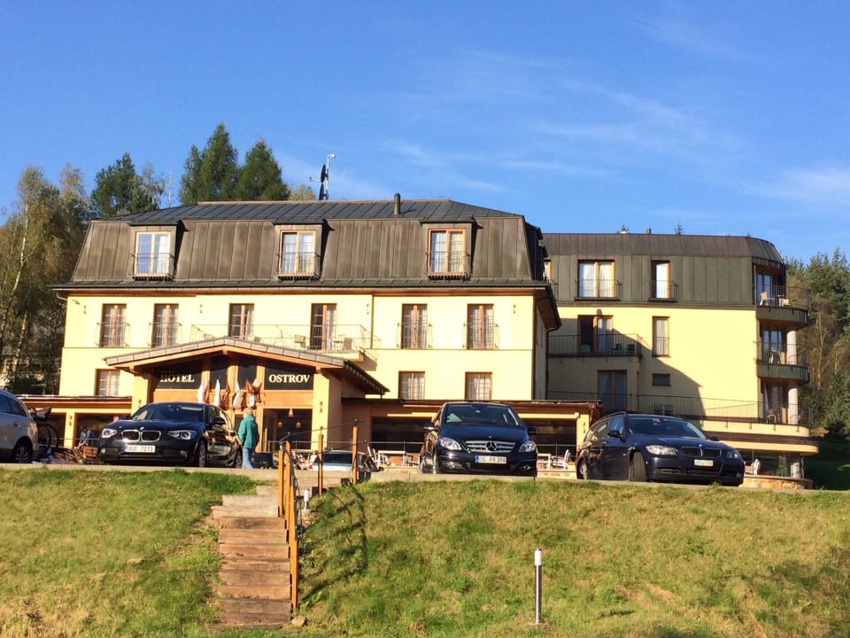 2 Hotel Ostrov