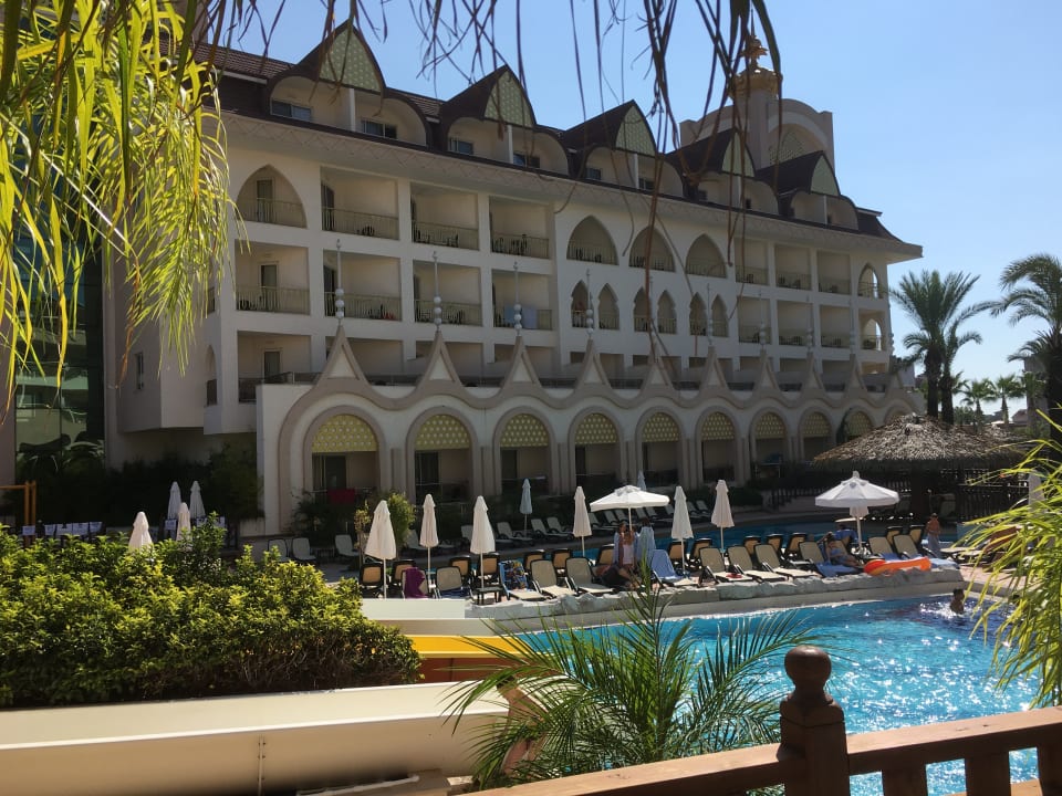 Außenansicht Well Palace Side