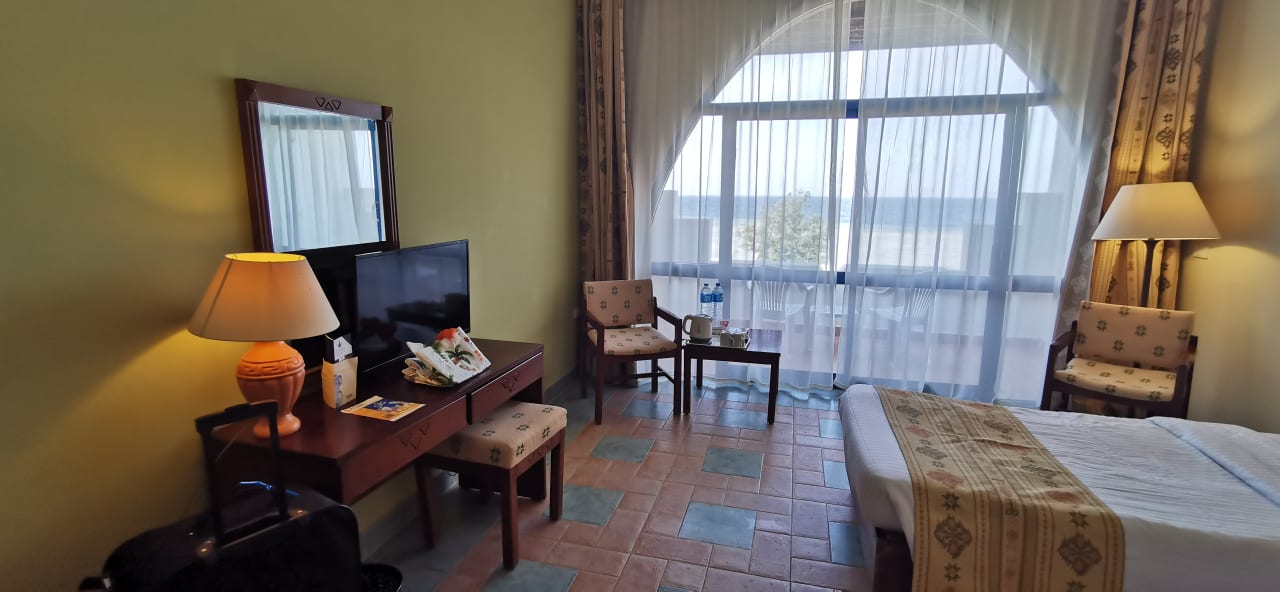 Zimmer Three Corners Equinox Beach Resort