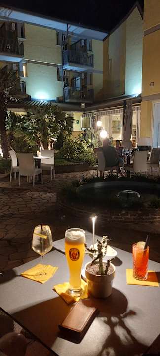 Gartenanlage Hotel Ai Pini