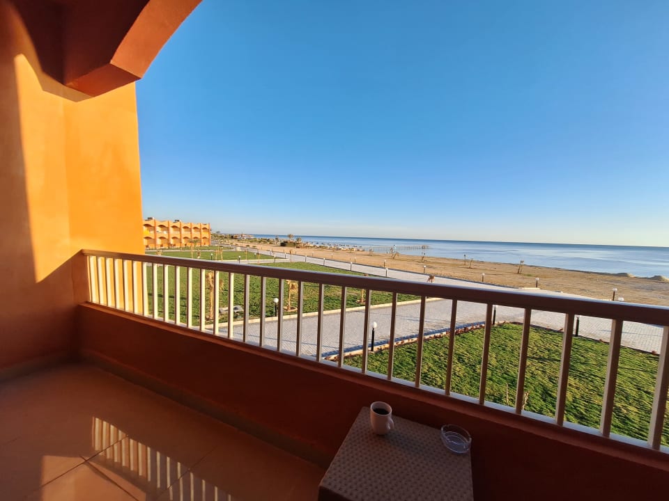 Ausblick Three Corners Happy Life Beach Resort