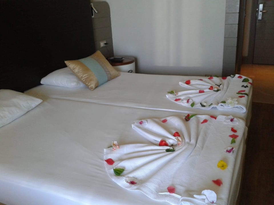 Echt Liebgemacht!!!! Hotel Grand Side