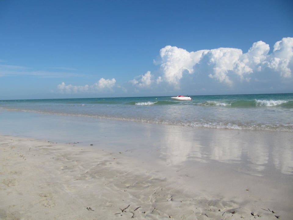 Toller feinsandiger Strand TUI MAGIC LIFE Penelope Beach