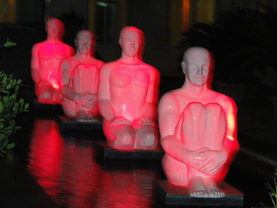 Leuchtkunst am Hotel Hotel Terrace Beach Resort