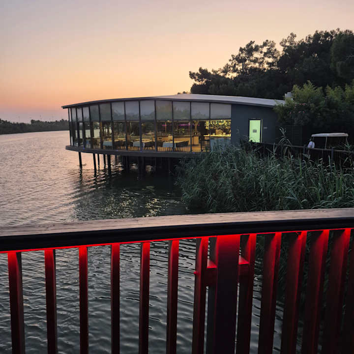 Gastro Xanadu Resort Hotel