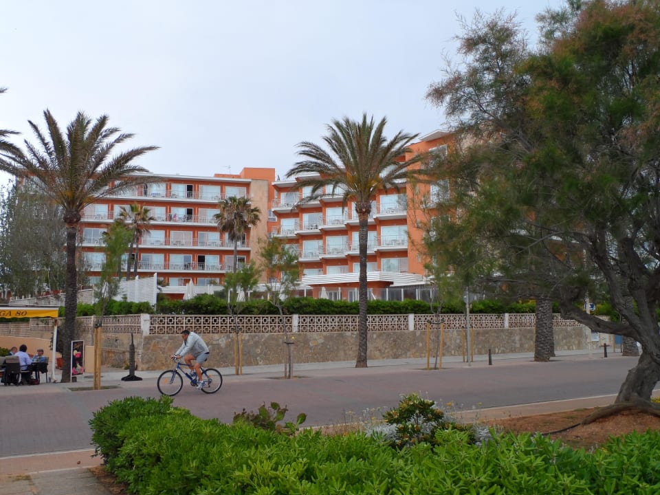 Blick von der Uferpromenade HSM Golden Playa