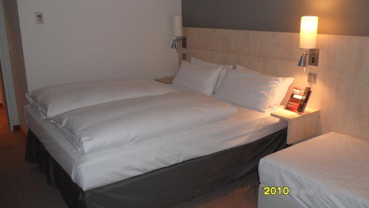 28.11.2010 - Zimmer 129  Select Hotel Hamburg Nord