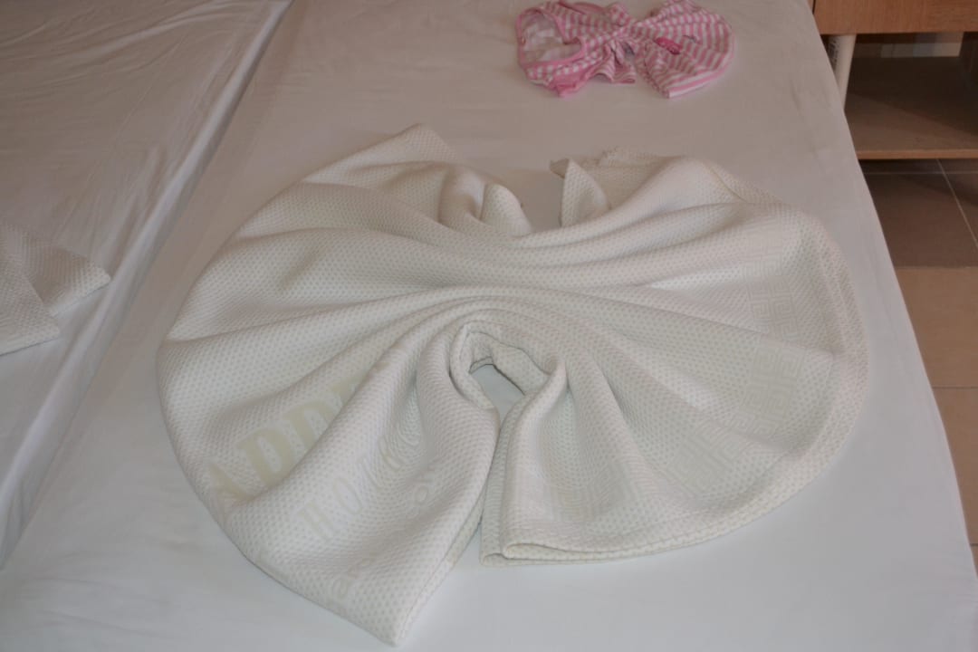 Zimmer Can Garden Resort