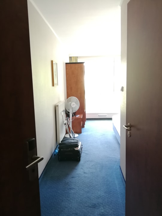 Zimmer AMEDIA Hotel Frankfurt Rüsselsheim